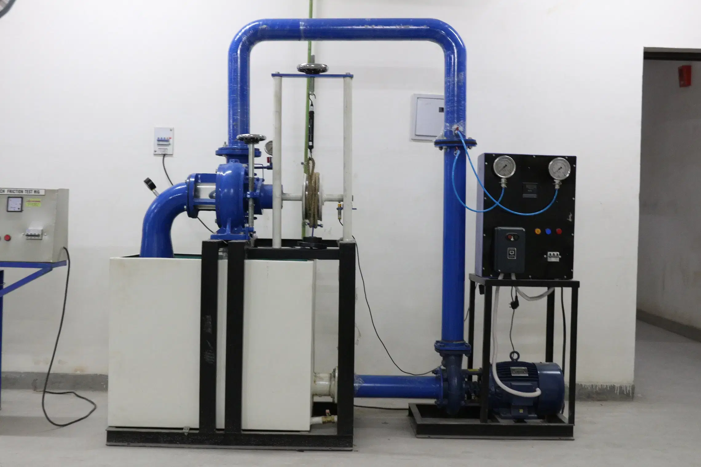 Amity University Kolkata Academic photo 15